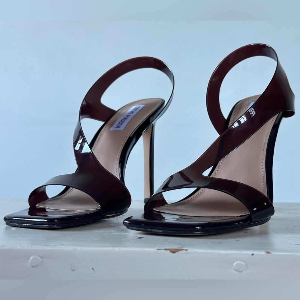 Steve Madden Burgundy Strappy Heels
